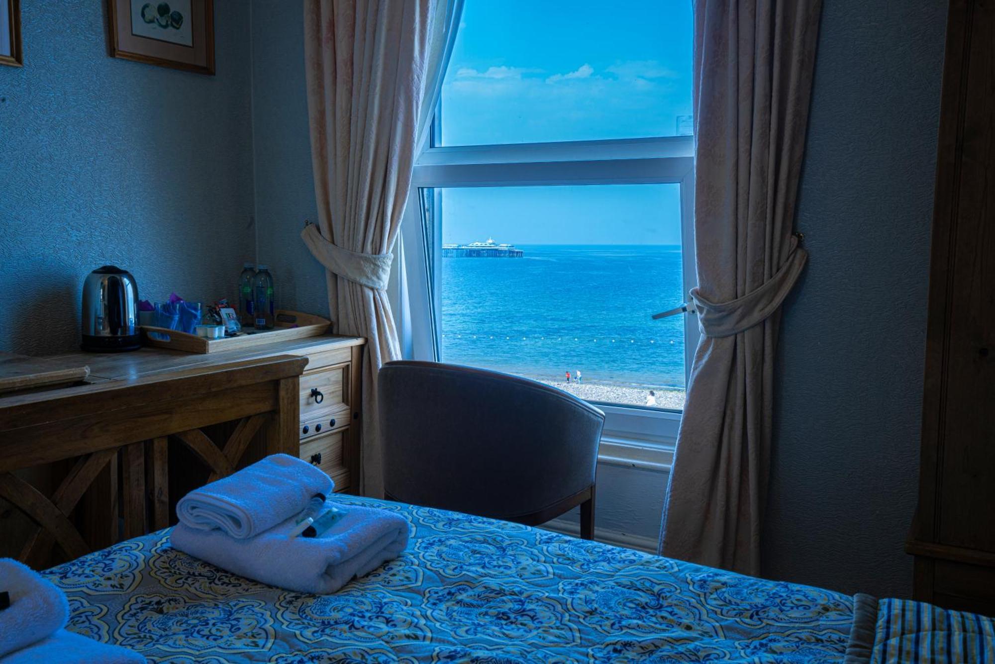 The Central Hotel Llandudno Dış mekan fotoğraf